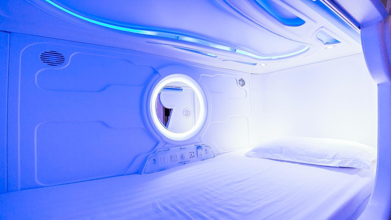 Spacepod@Com Singapore Eksteriør bilde